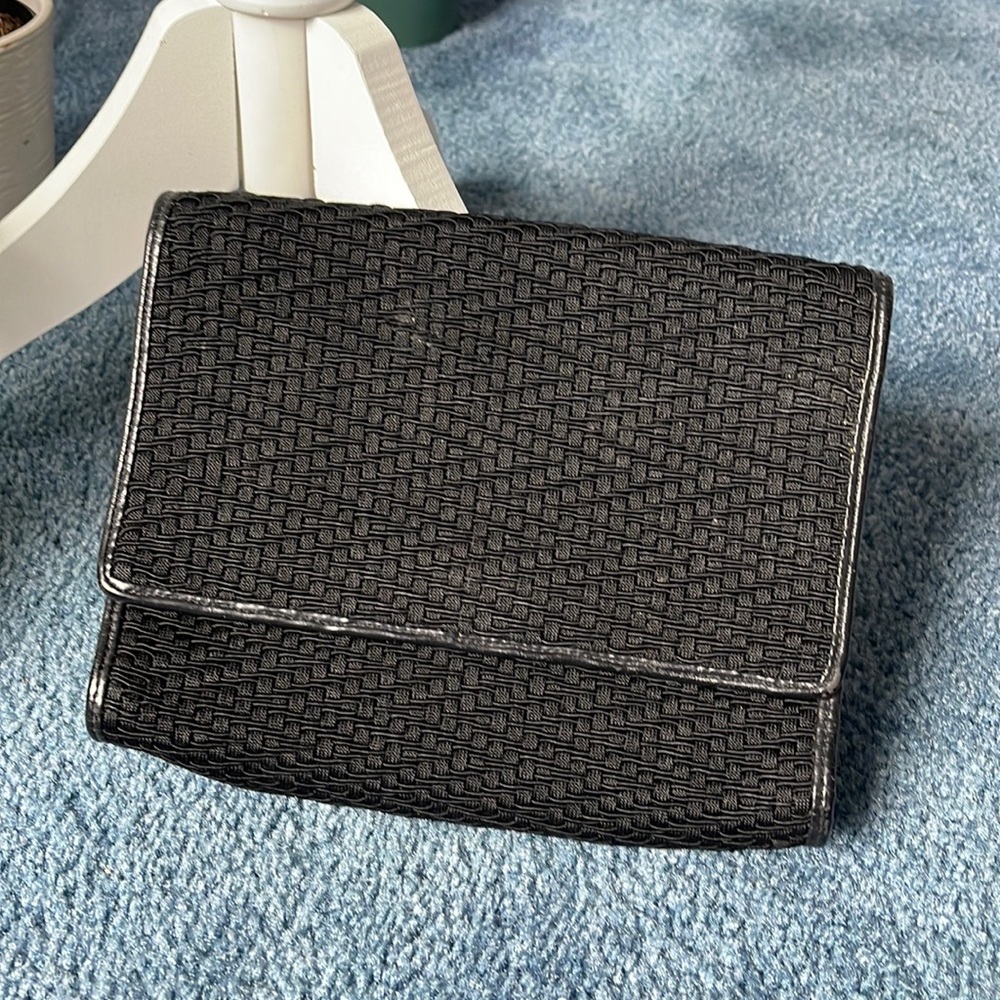 Sondra Roberts Basket Weave Style Handbag Color Black.